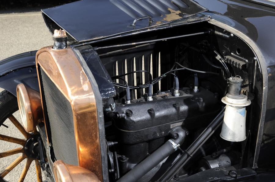  Ford Model T Torpedo Phaeton 1923 года  (фото 5 из 10)